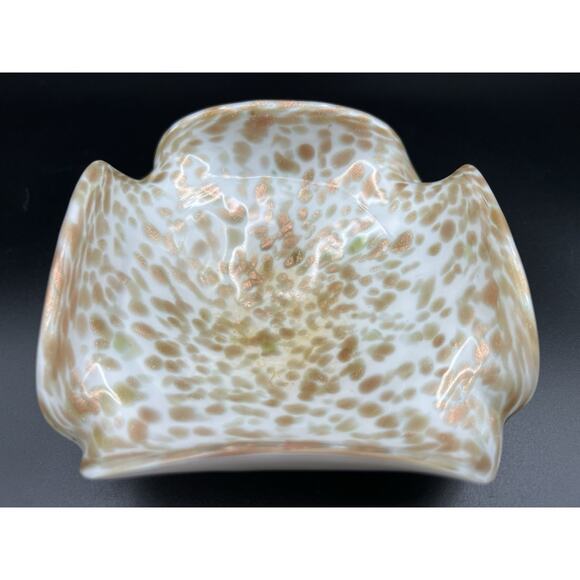 Venetian Cased White Art Glass 5” Folded Trinket Dish Ashtray w Gold Aventurine - Picture 1 of 9